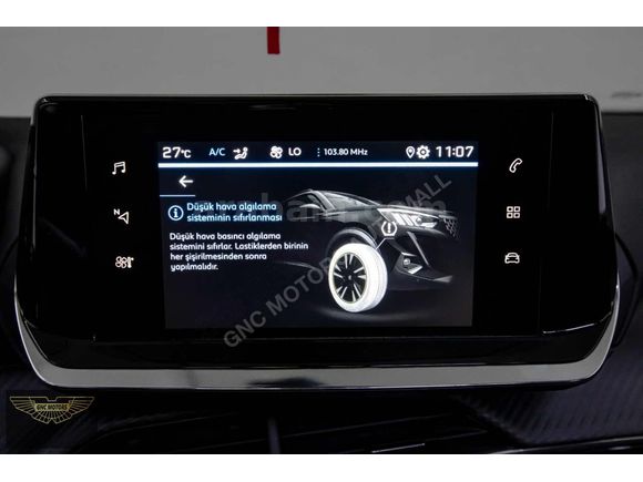 GNC MOTORS 2022 PEUGEOT 2008 ACTİVE SKYPACK CAM TAVAN