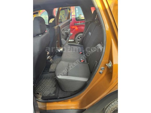 300bin Peşi Dacia Duster 99bin km HATASIZ ORJİNAL Geri kamera