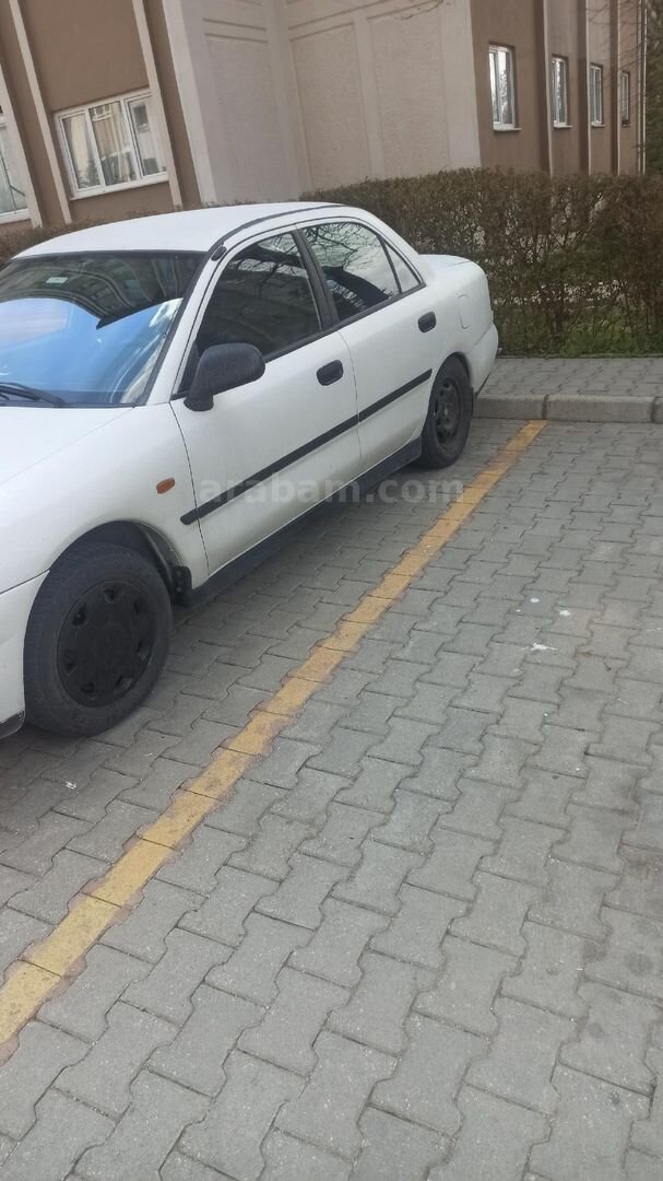 Sahibinden Mitsubishi Carisma 1.6 GL 1999 Model Karaman 323.800 km Beyaz 5