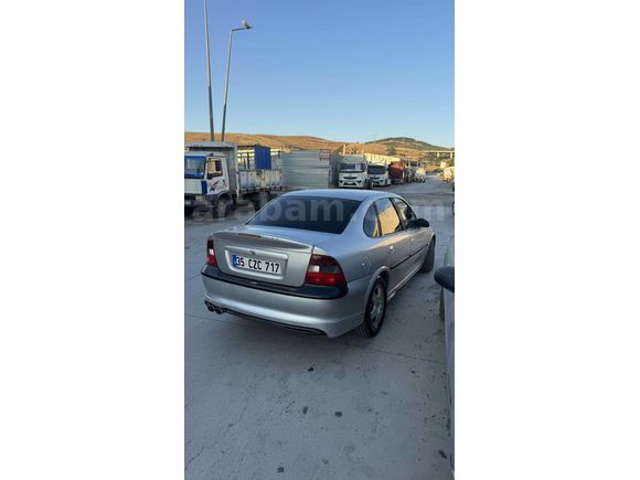 Sahibinden Opel Vectra 2.0 CD 1997 Model 