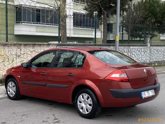 İLK SAHİBİNDEN MEGANE 2 BAKIMLI DÜŞÜK KM