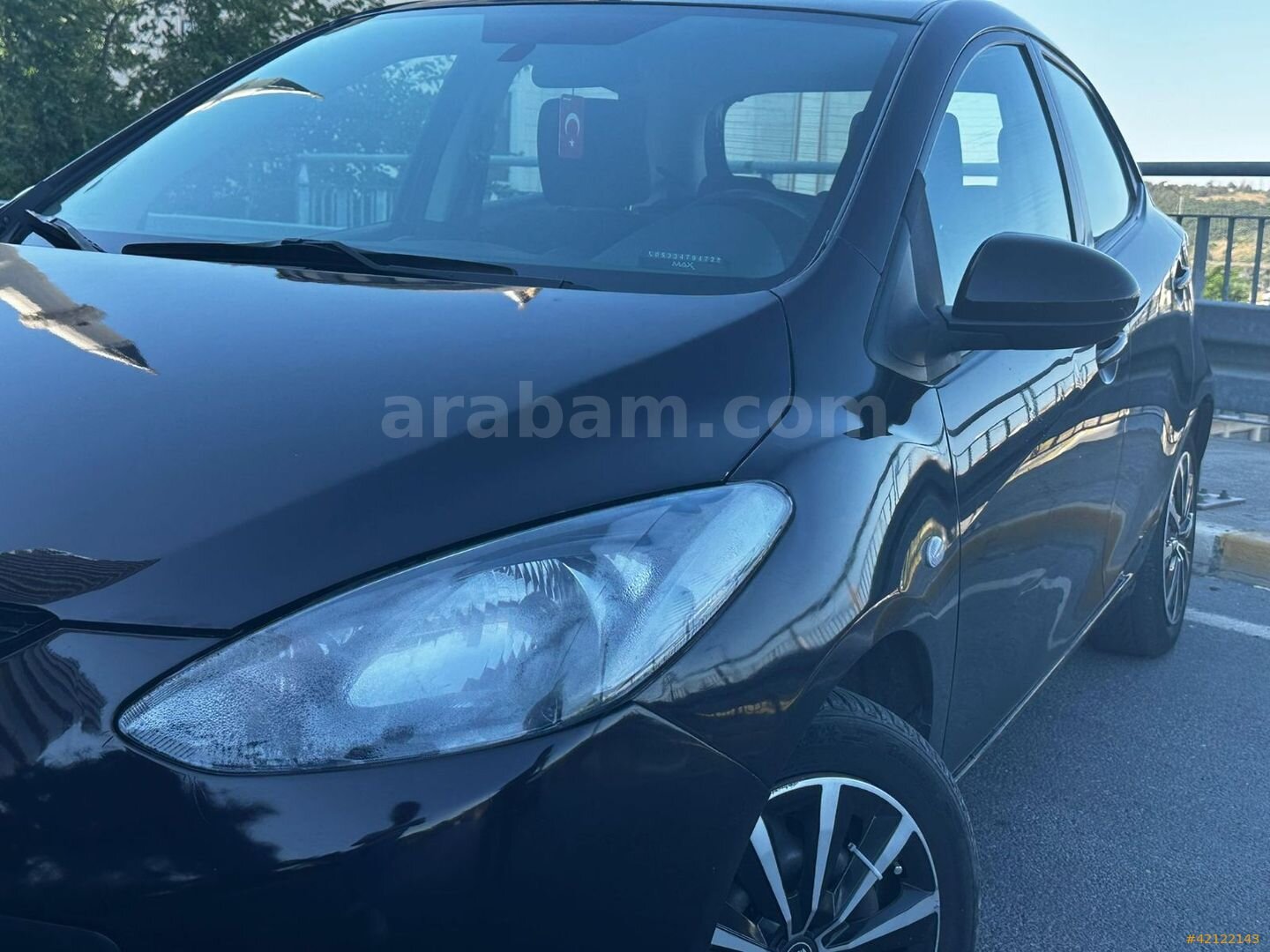 Galeriden Mazda 2 1.5 Sport 2010 Model İstanbul 163.000 km Mor 5
