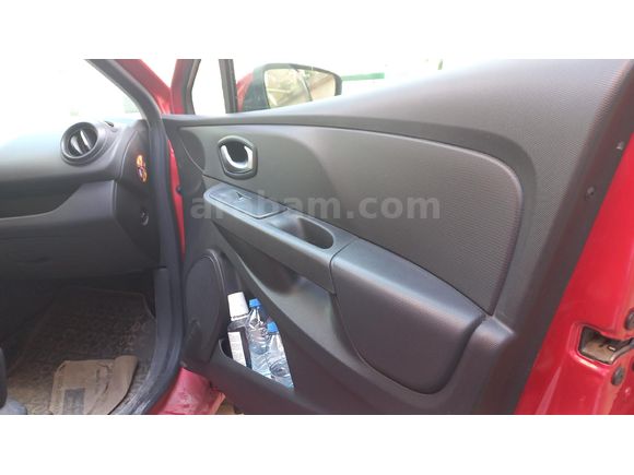 Sahibinden Renault Clio 1.2 Joy 2015 Model