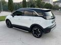 HATASIZ BOYASIZ CROSSLAND CAM TAVANLI