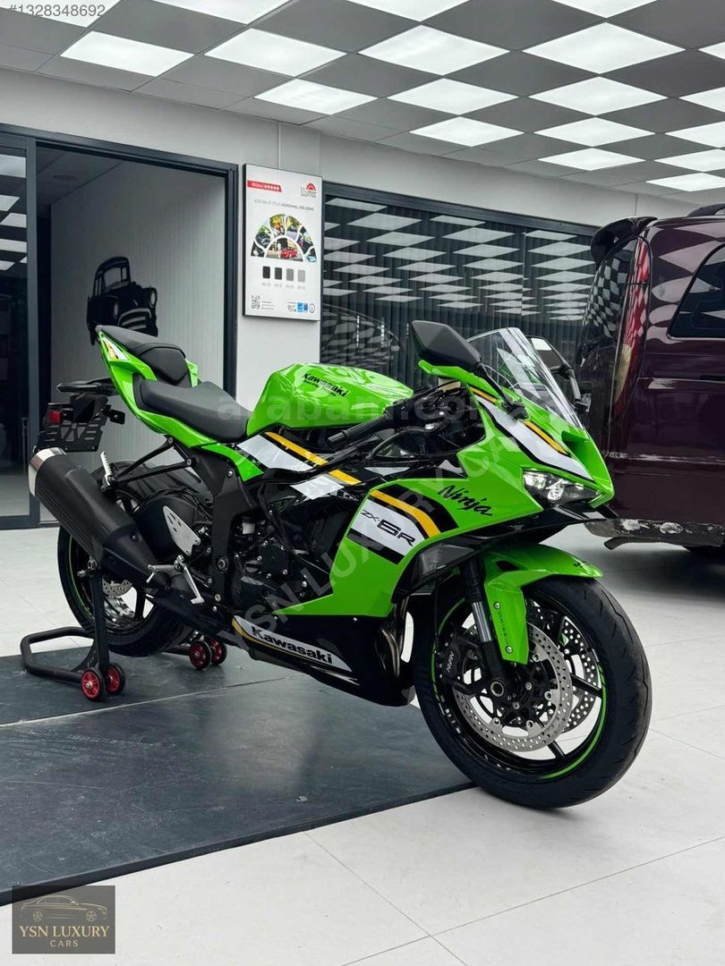 Galeriden Kawasaki Ninja ZX 6R 2025 Model Samsun 6.001 km Yeşil