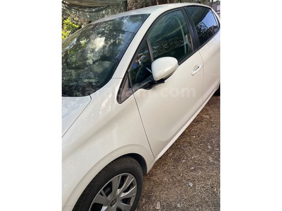 Sahibinden Peugeot 208 1.2 PureTech Active 2015 Model 