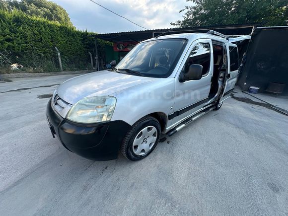 TAKAS VADE OLUR  Peugeot Partner 1.9 D 2004 Model Denizli