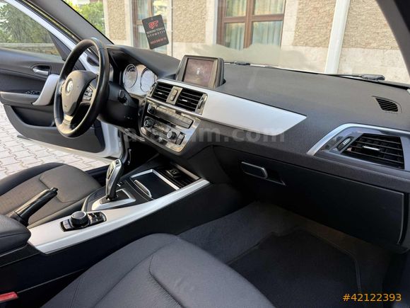 HATASIZ BOYASIZ TRAMERSİZ 2017 MODEL BMW 1.18 İ JOY PLUS
