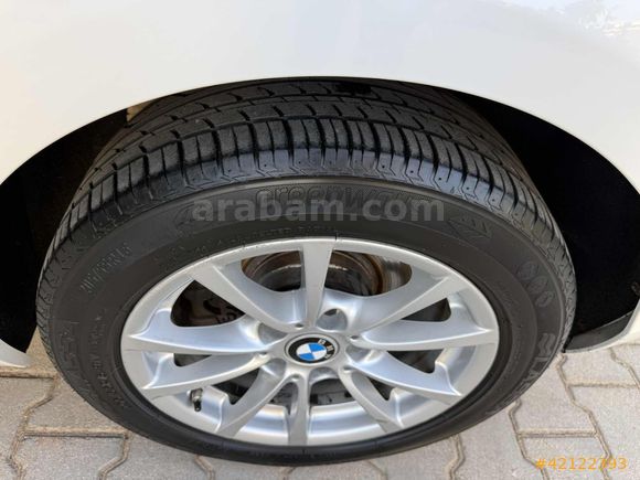 HATASIZ BOYASIZ TRAMERSİZ 2017 MODEL BMW 1.18 İ JOY PLUS