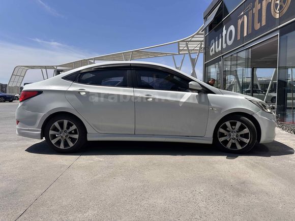 Galeriden Hyundai Accent Blue 1.6 CRDI Mode Plus 2017 Model İstanbul