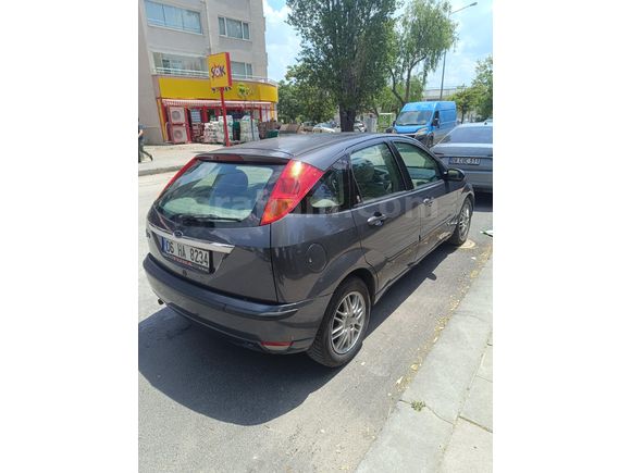 Sahibinden Ford Focus 1.6 Ghia 2003 Model