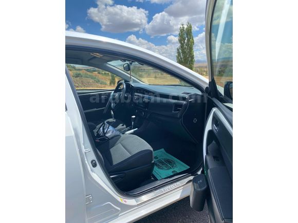 Sahibinden Toyota Corolla 1.6 Advance 2013 Model