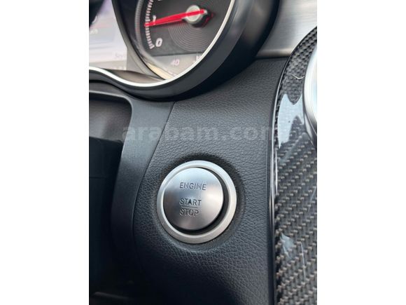 TRDE TEK OLAN COUPE
İMZALI SERİ 