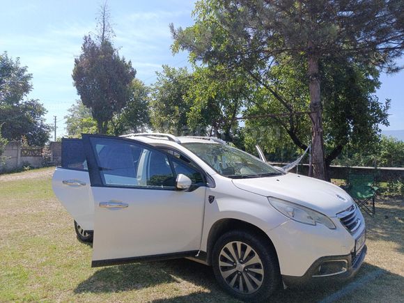 Sahibinden Peugeot 2008 1.6 e-HDi Active 2014 Model  210.000 km Beyaz