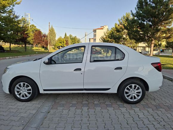 HATASIZ BOYASIZ ÇOK TEMİZ  SYMBOL 0.9 TCE LPG Lİ