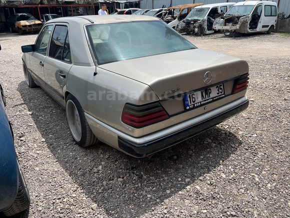 Sahibinden Mercedes - Benz 230 E 1986 Model 