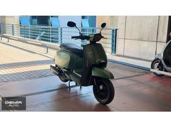 Lambretta V200 Special ABS 7.500 KM BOYASIZ HATASIZ...