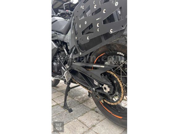 HALF MOTO 2021 KTM 890 ADVANTURE