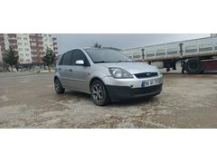 Sahibinden Ford Fiesta 1.4 TDCi confort 2008 Model  224.000 km Gri