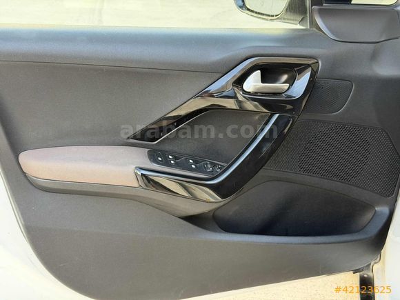 2014 PEUGEOT 2008 1.6 e-HDİ 226 BİNDE OTOMATİK BAKIMLI MASRAFSIZ