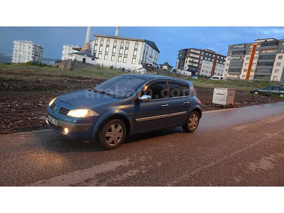 Sahibinden Renault Megane 1.6 Dynamique 2004 Model