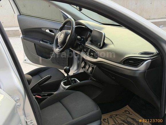 2020 1.4 URBAN PLUS 70 BİNDE TEMİZ BAKIMLI HATASIZ