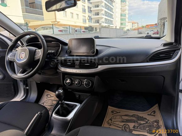 2020 1.4 URBAN PLUS 70 BİNDE TEMİZ BAKIMLI HATASIZ