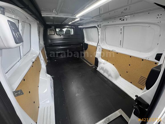 YKTCAR AUTOGROSS'DAN 2024 VİVARO HATASIZ BOYASIZ