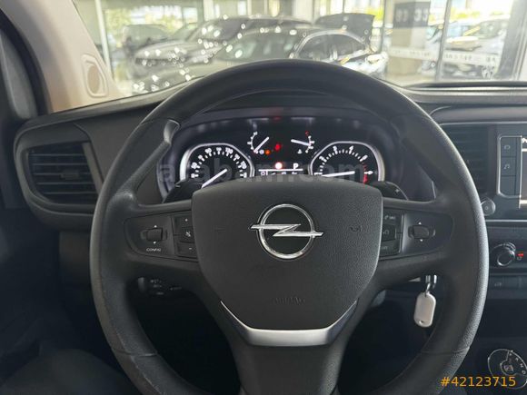 YKTCAR AUTOGROSS'DAN 2024 VİVARO HATASIZ BOYASIZ