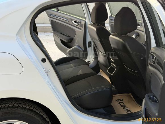 2016 MEGANE OTOMATİK TOUC PLUS 240 BİNDE UYGUN FİYATLI