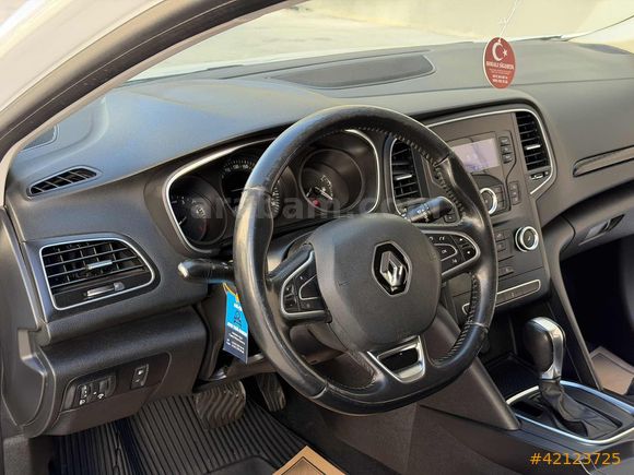 2016 MEGANE OTOMATİK TOUC PLUS 240 BİNDE UYGUN FİYATLI