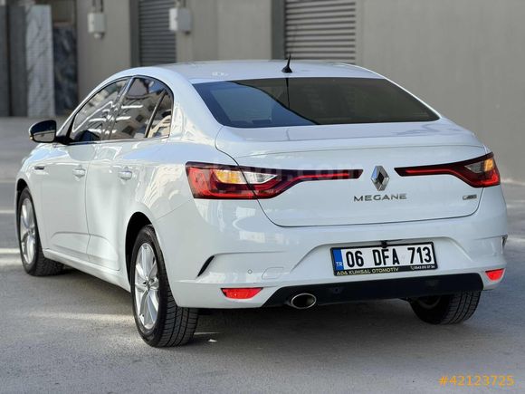 2016 MEGANE OTOMATİK TOUC PLUS 240 BİNDE UYGUN FİYATLI