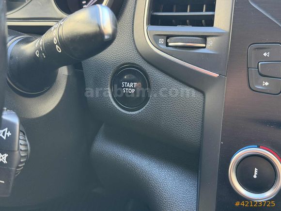 2016 MEGANE OTOMATİK TOUC PLUS 240 BİNDE UYGUN FİYATLI