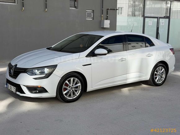 2016 MEGANE OTOMATİK TOUC PLUS 240 BİNDE UYGUN FİYATLI