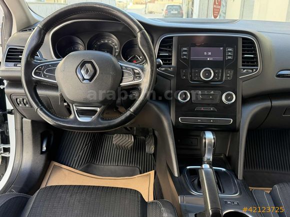 2016 MEGANE OTOMATİK TOUC PLUS 240 BİNDE UYGUN FİYATLI