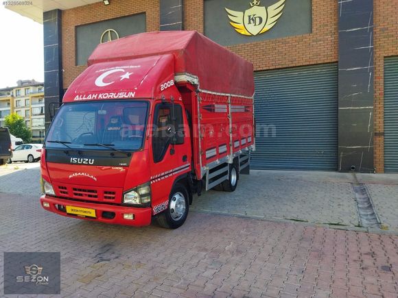 Kamyonet Isuzu Nkr Wide LX