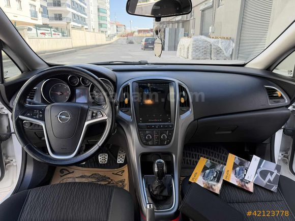 2013 ASTRA 1.3 EDİTİON 220 BİNDE HATASIZ BOYASIZ