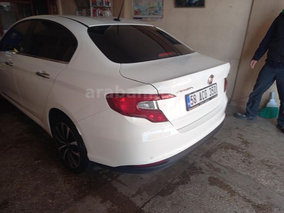 Sahibinden Fiat Egea 1.4 Fire Mirror 2020 Model  68000 km Beyaz