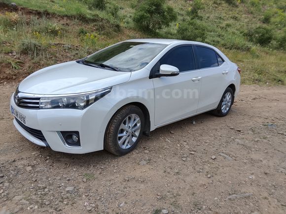 Sahibinden Toyota Corolla 1.6 Advance 2015 Model 