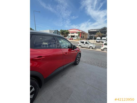 0.99KREDİ 2023 RENAULT CAPTUR 1.3 TCE TOUCHPLUS 86.000 KM BOYASZ
