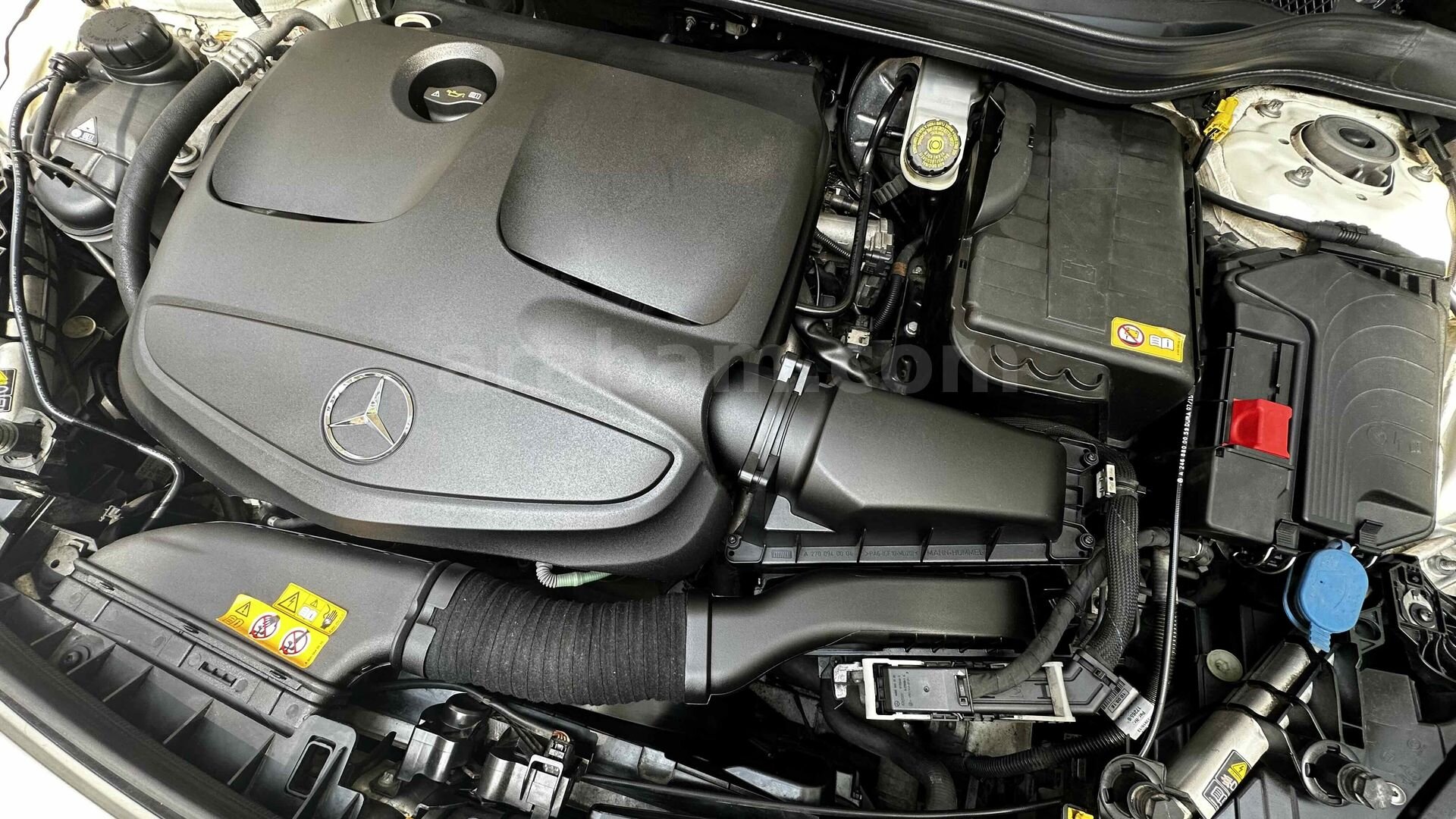 Sahibinden Mercedes - Benz A 180 AMG Sport 2015 Model İstanbul 119.600 km Beyaz 6