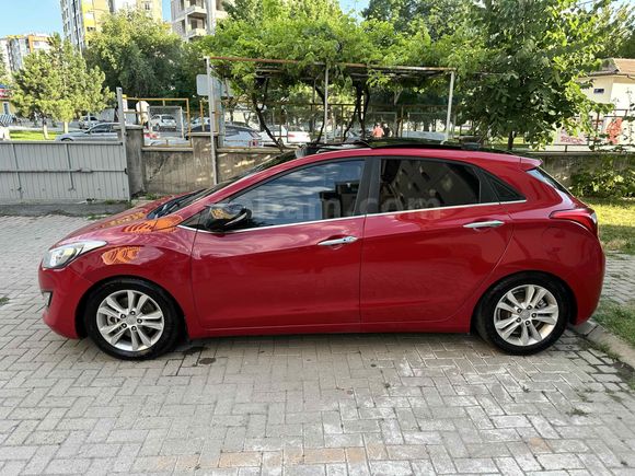 Sahibinden Hyundai i30 1.6 CRDi Elite 2013 Model 
