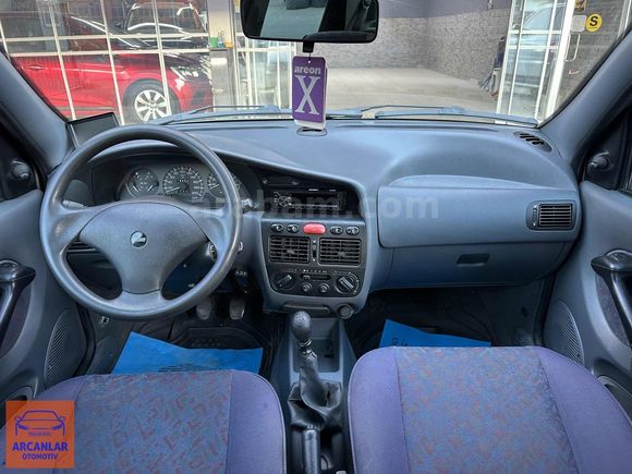 KUSURSUZ 2000 MODEL 165BİN KM PALİO 1.4 EL KLİMALI