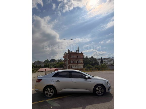 Renault Megane 1.5 Blue DCI Touch 2023 Model 