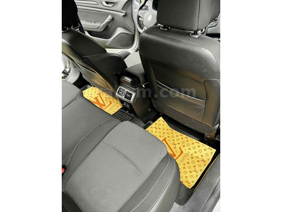 Renault Megane 1.5 Blue DCI Touch 2023 Model 