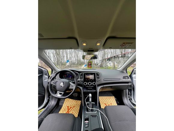 Renault Megane 1.5 Blue DCI Touch 2023 Model 