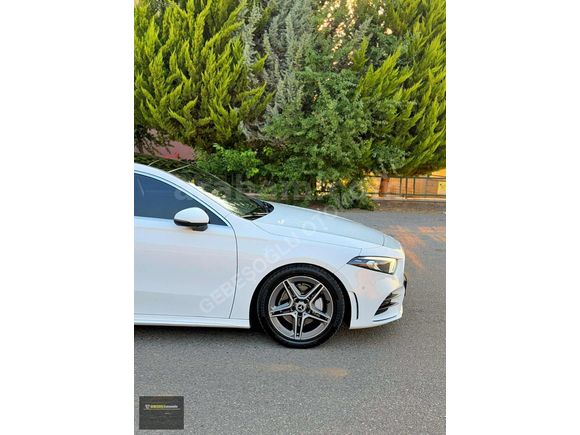 A180d + 7G-TRONİC + AMG + GECE PAKET + COMMAND + CAM TAVAN