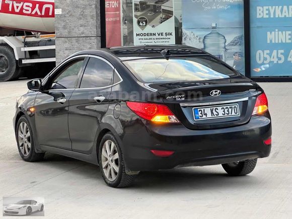 SAHİBİNDEN SORUNSUZ ACCENT BLUE
