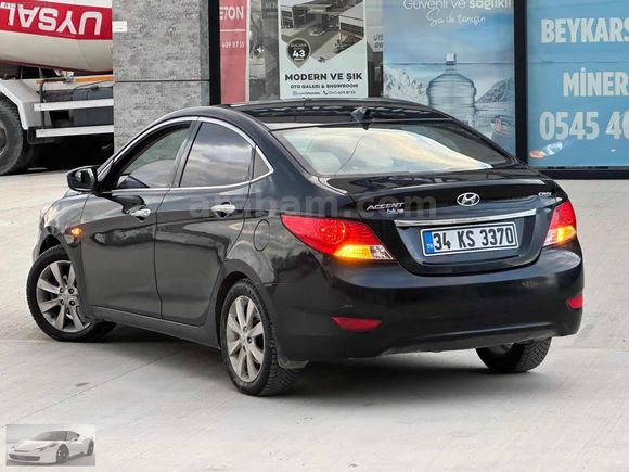 SAHİBİNDEN SORUNSUZ ACCENT BLUE