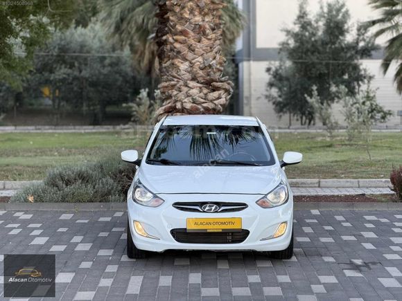 HYUNDAİ ACCENT BLUE 1.6 CRDİ 2014 CAM GİBİ TEMİZLİKTE